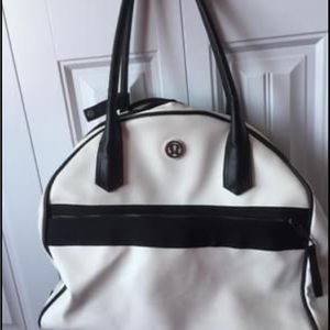 COPY - Lululemon Bag